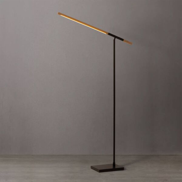 Port Floor Lamp