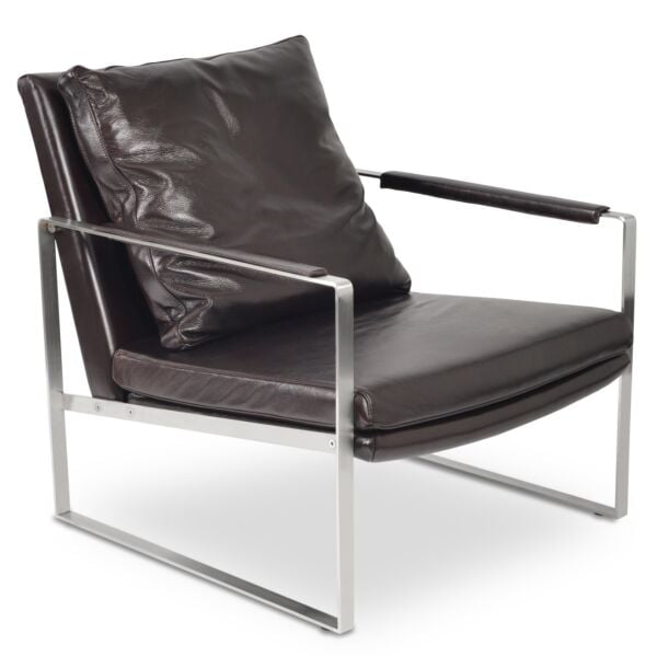 Zara Lounge Armchair by sohoConcept