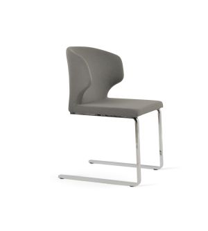 Amed Flat Chair by sohoConcept