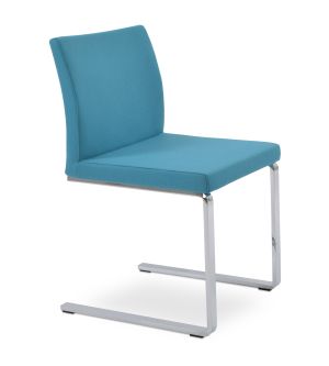 Aria Flat Chair by sohoConcept