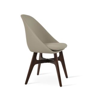 Avanos Dining Chair by sohoConcept