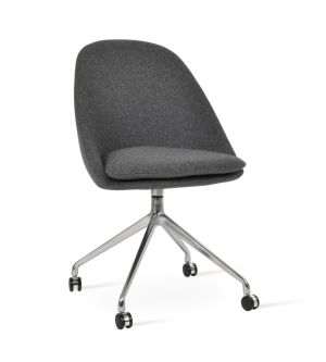 Avanos Spider Swivel with Caster Chair by sohoConcept