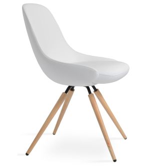 Gazel Carrot Swivel Chair by sohoConcept
