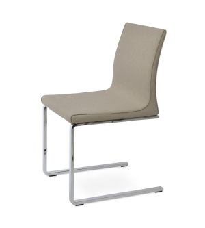Polo Flat Chair by sohoConcept